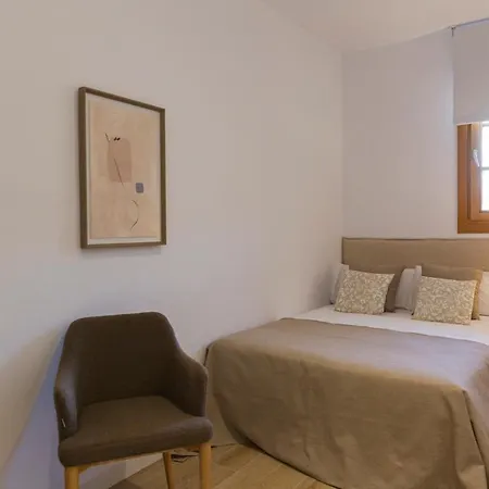 - Gracia 2-a Апартаменты