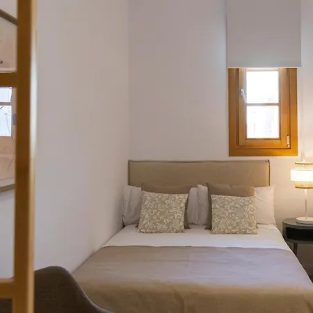 - Gracia 2-a Апартаменты